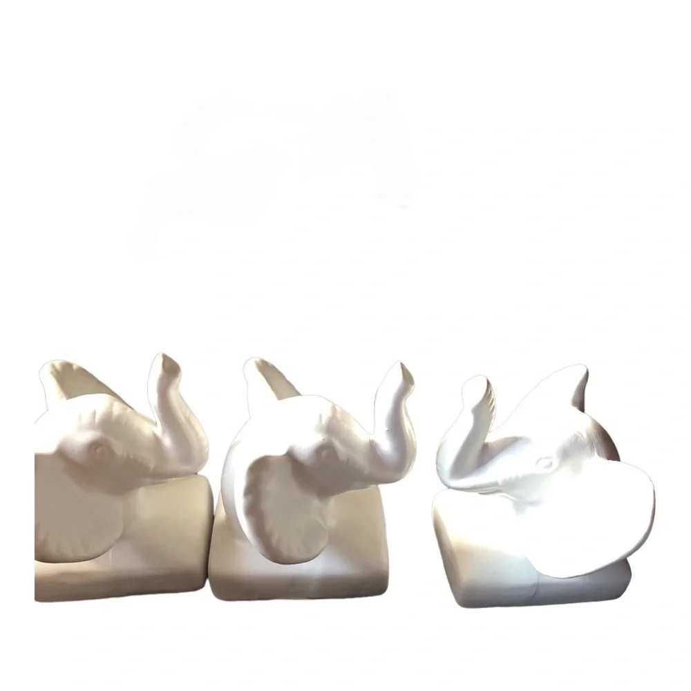 2 ceramic Elephant head decor stand in white & black new‎
